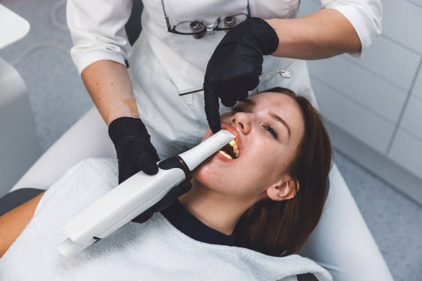 Best Emergency Denture Repair in Lauderdale Lakes, WI